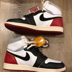 Union Air Jordan 1 black toe us10.5